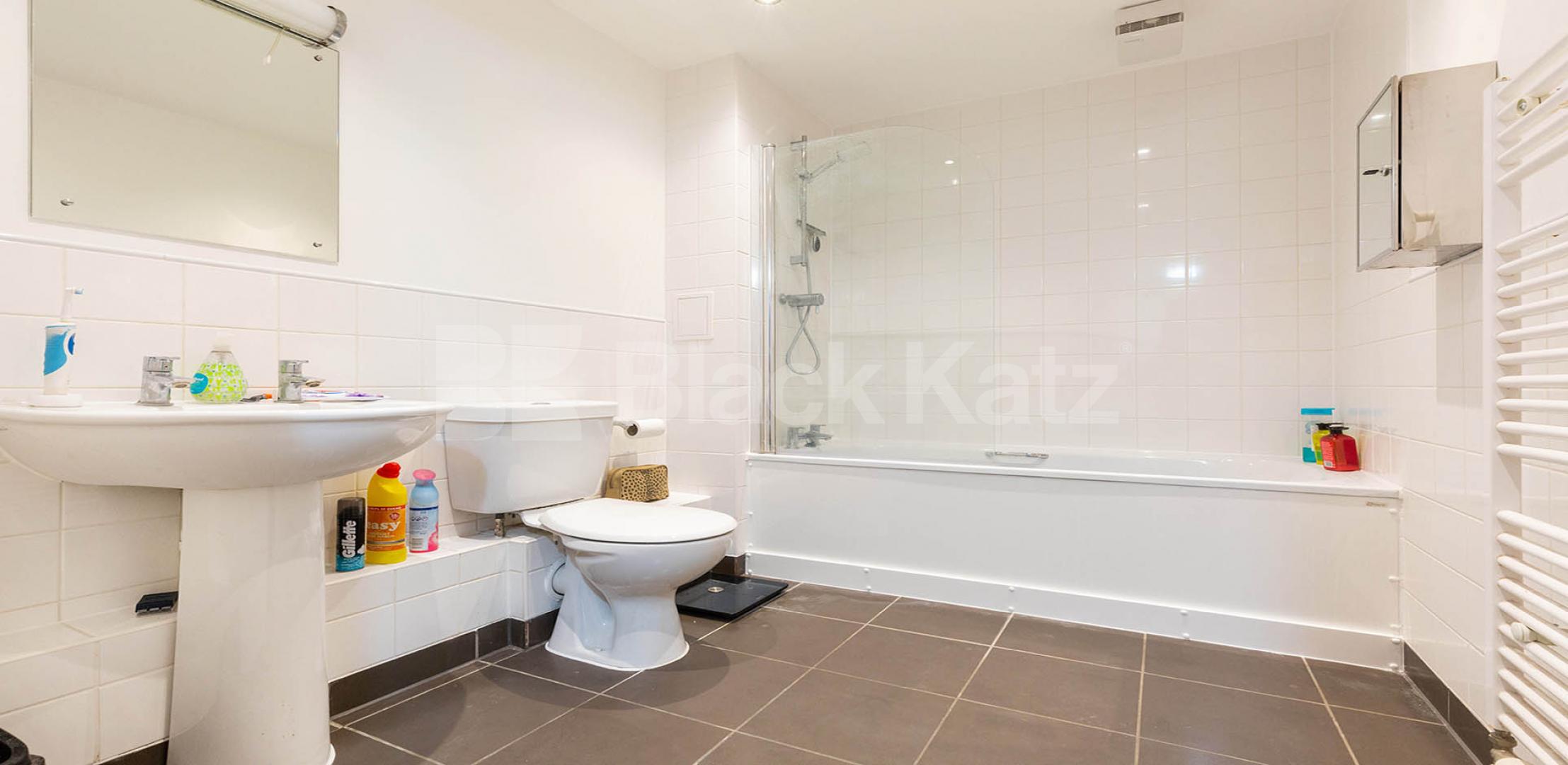 			1 Bedroom, 1 bath, 1 reception Apartment			 Wenlock Street, OLD STREET-SHOREDITCH PARK